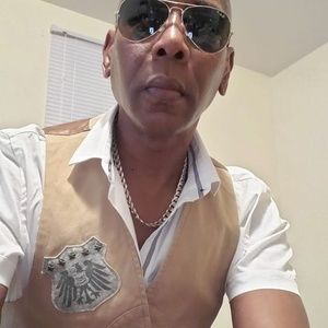 Meet your Posher, Dan